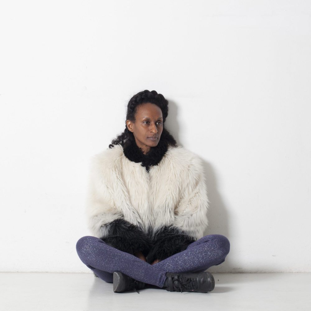 foto ritratto Muna Mussie 1 – ph. Monia Ben Hamouda rit – Muna Mussie